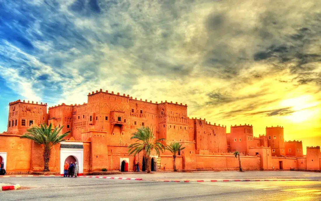 Kasbah de Taourirt, em Ouarzazate, ao pôr do sol – Viagem de 2 dias ao deserto de Zagora a partir de Marrakech